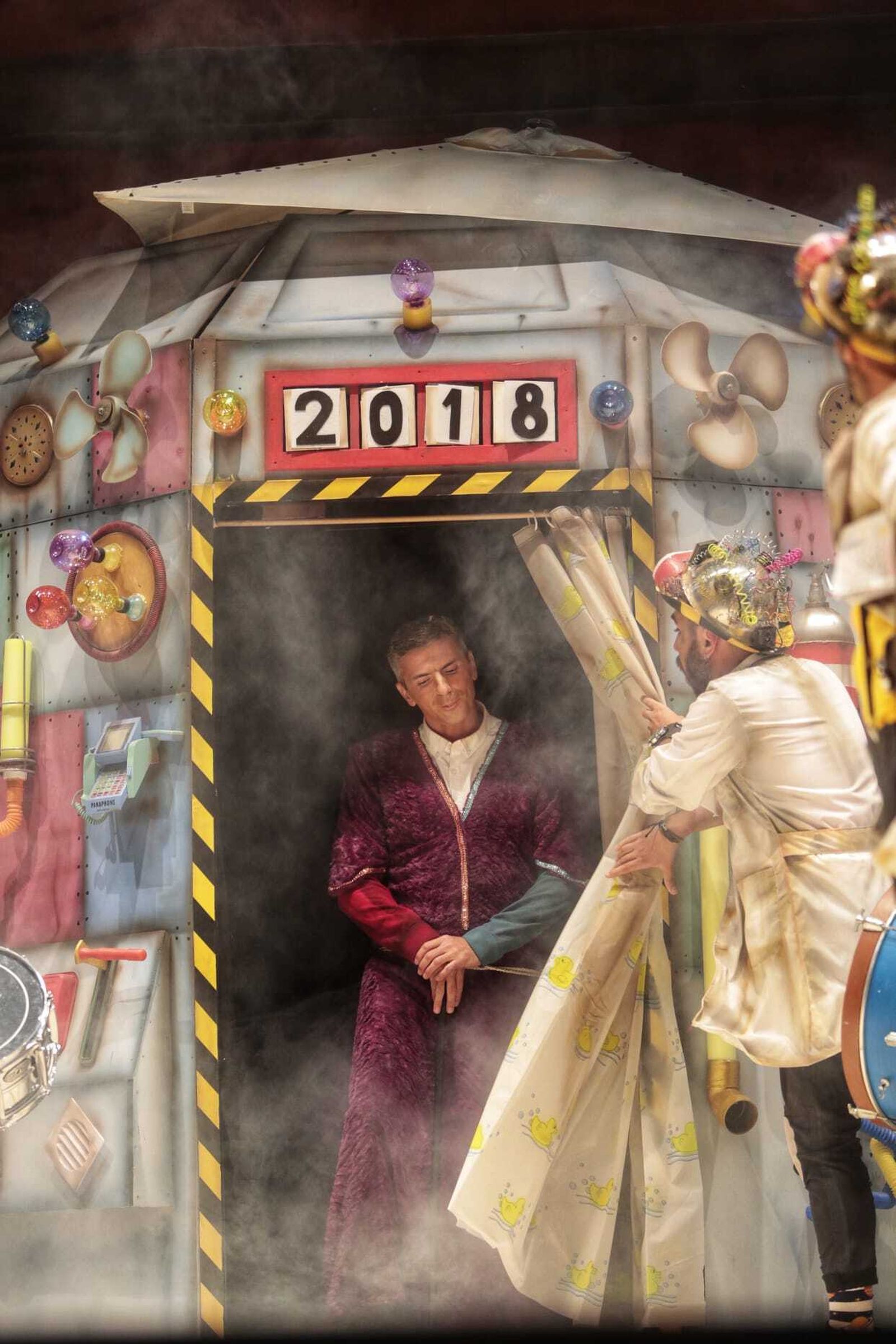 Comparsa "Me meto o no me meto".