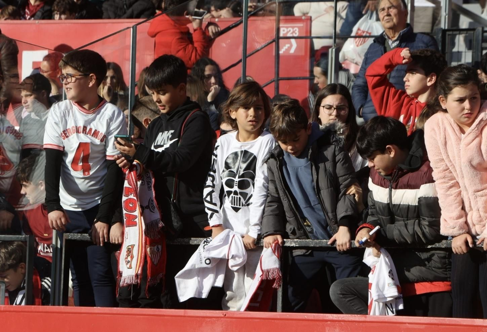 Búscate en el entrenamiento del Sevilla