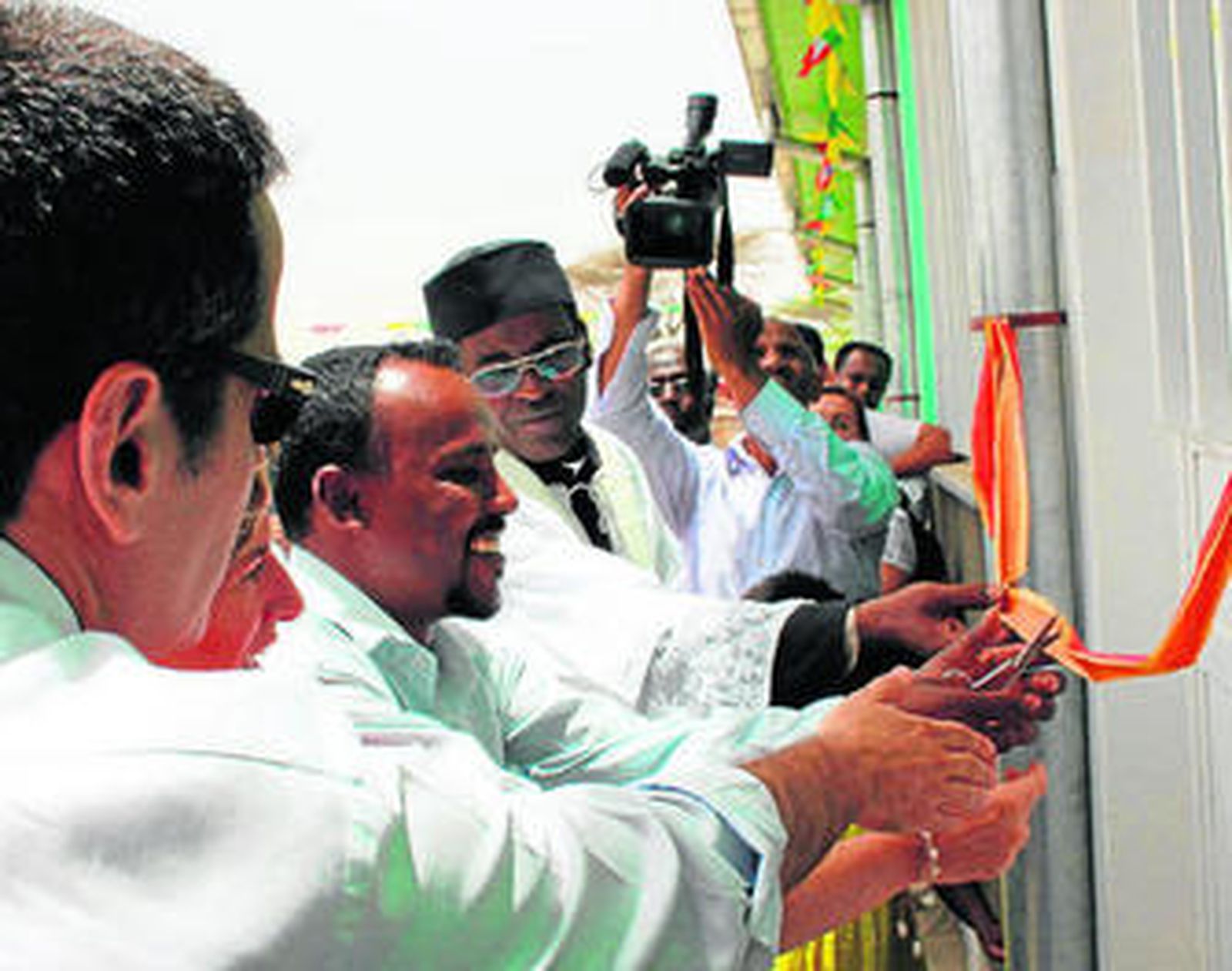 Acto de inauguración de la clínica de Maki, en Etiopía, que da cobertura a más de 150.000 personas.