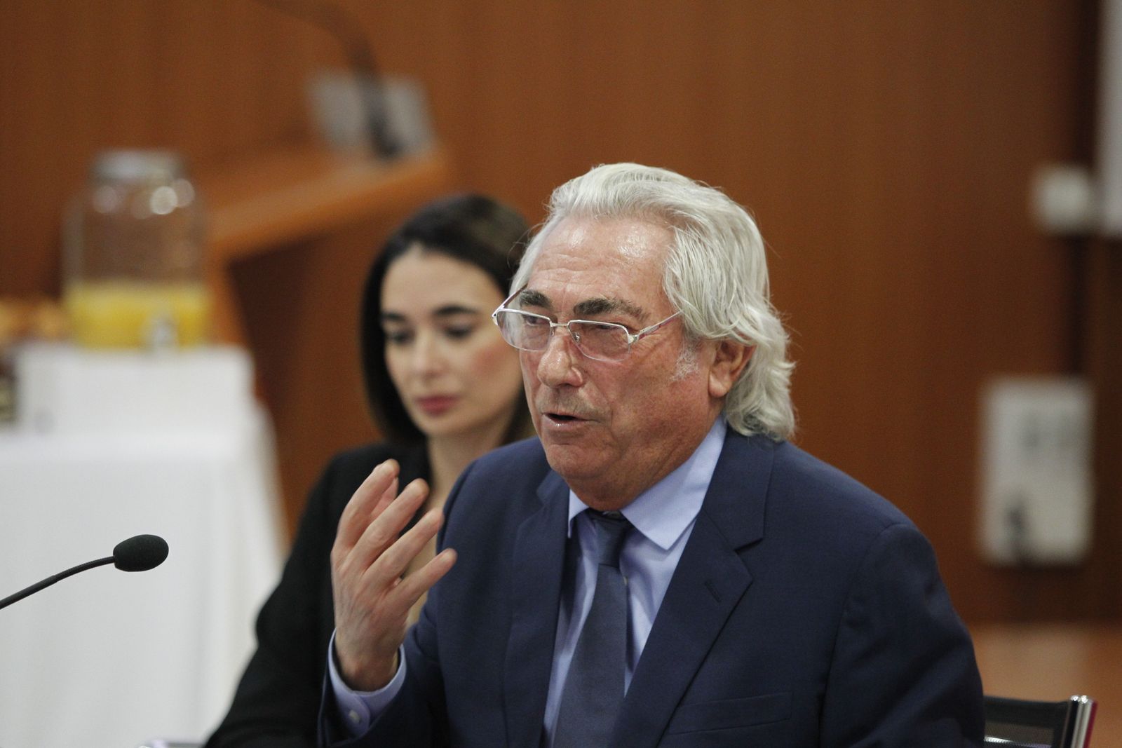 Los Pueblos y sus Personajes