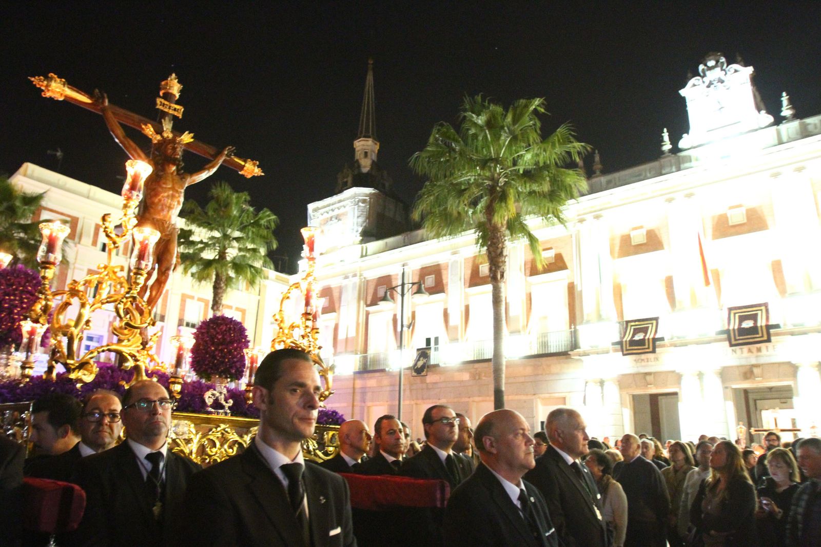 El Cristo de la Expiración preside el Vía Crucis del Consejo de Hermandades