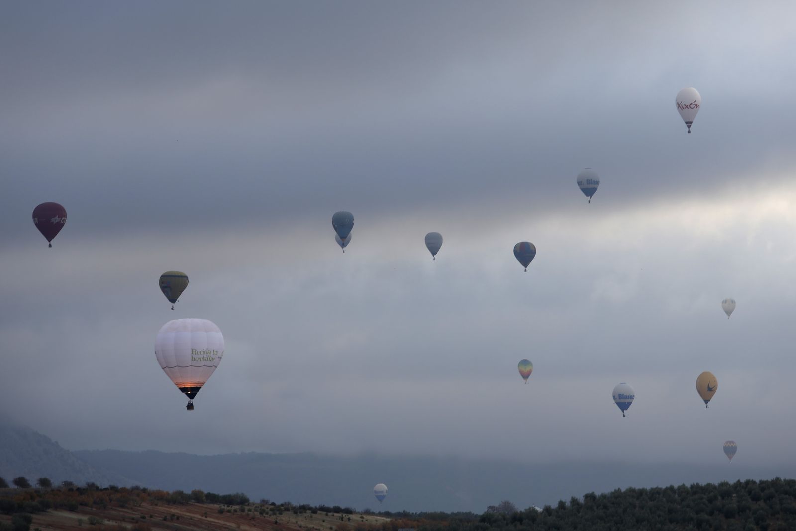 Globos en competición en Antequera.