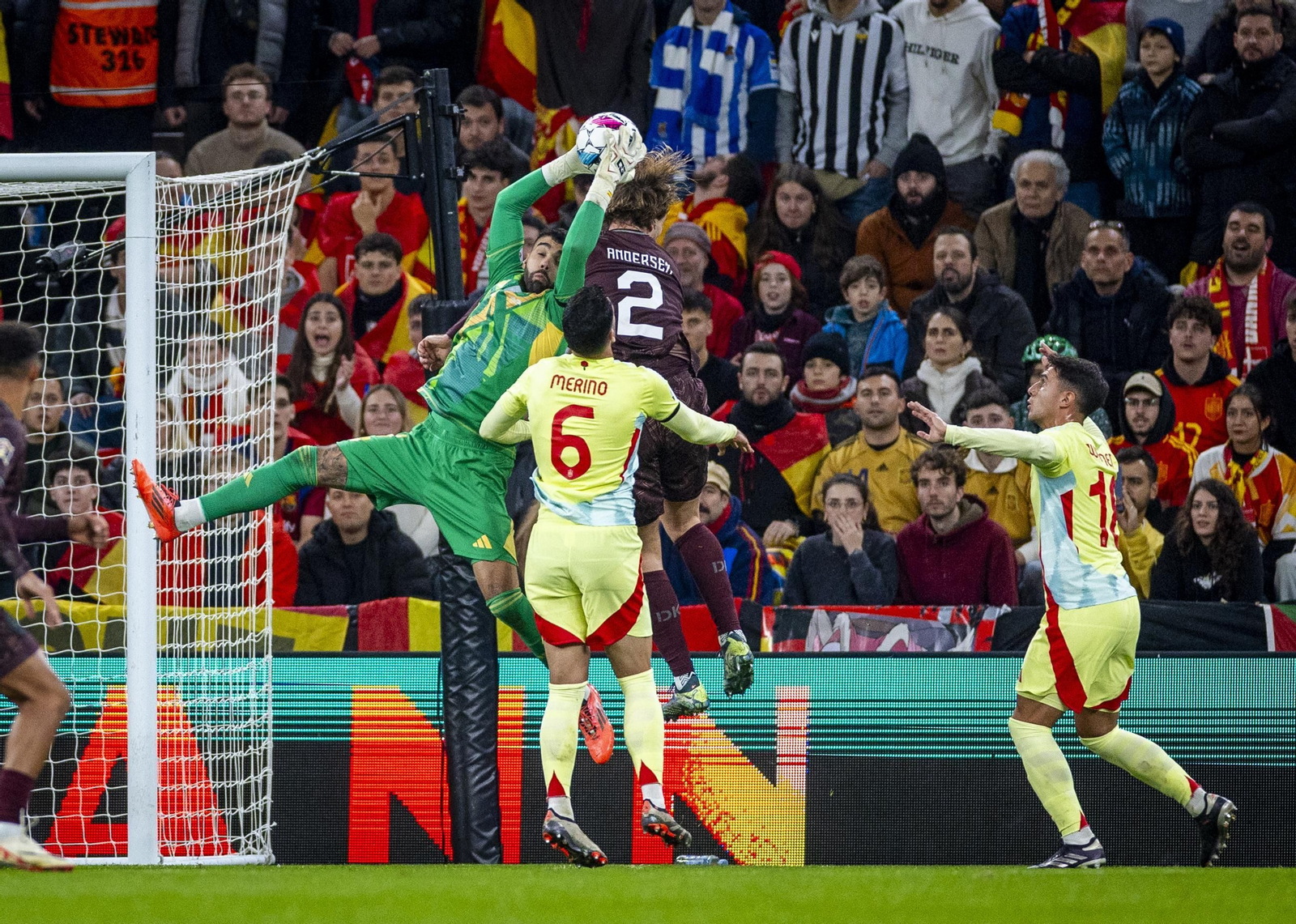 Las fotos del Dinamarca - España