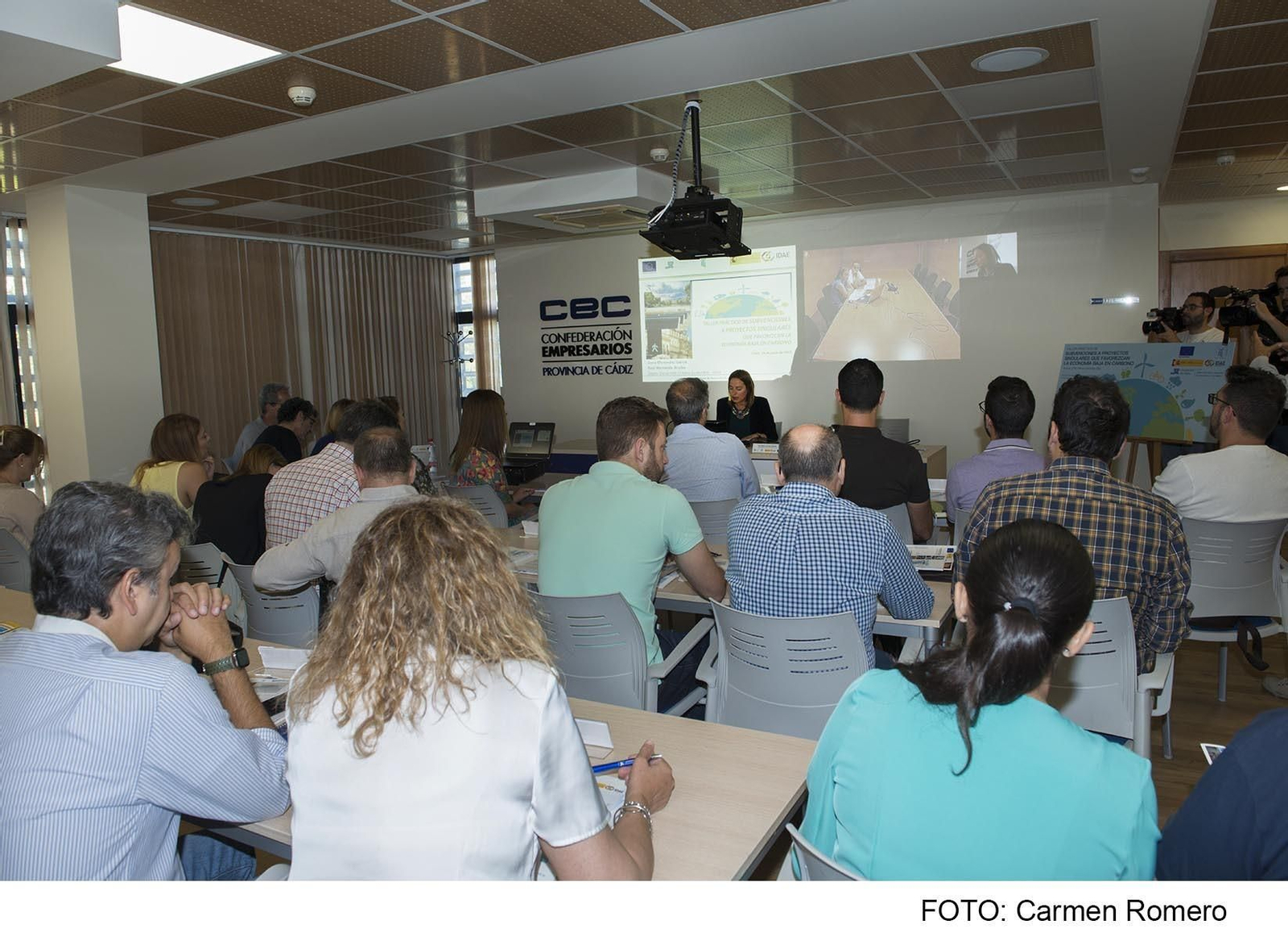 Taller celebrado por la Oficina ITI de la Diputación de Cádiz en la sede de la Confederación de Empresarios de Cádiz