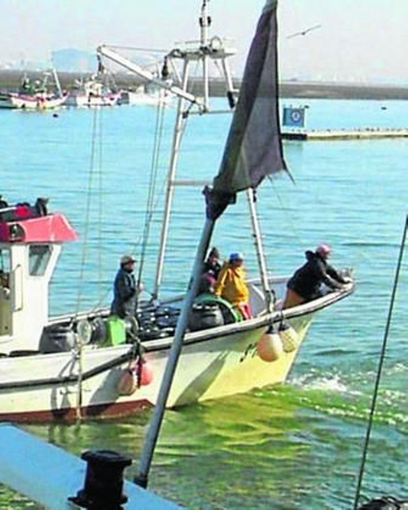 El cerco pasa a realizarse a 50 metros de profundidad.