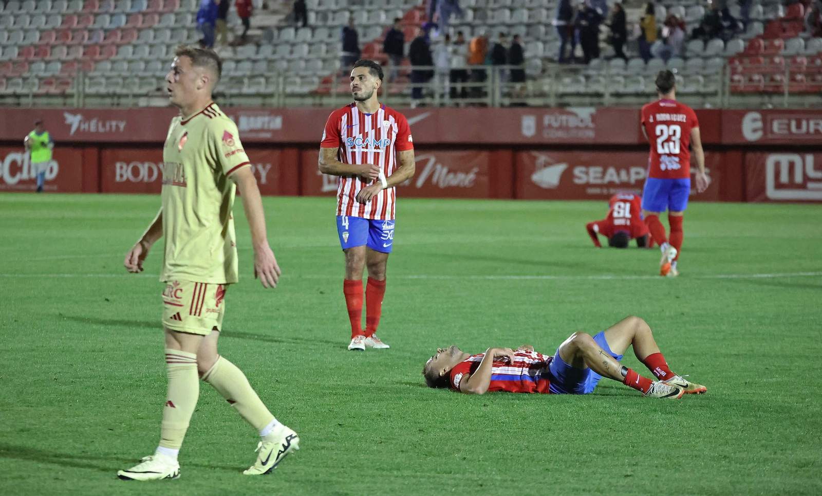 Las mejores fotos del Algeciras - Murcia