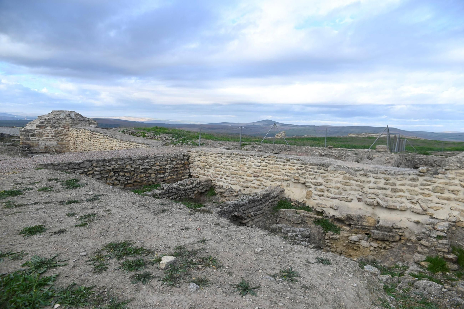 Una visita en imágenes al espectacular yacimiento de Ategua, en Córdoba