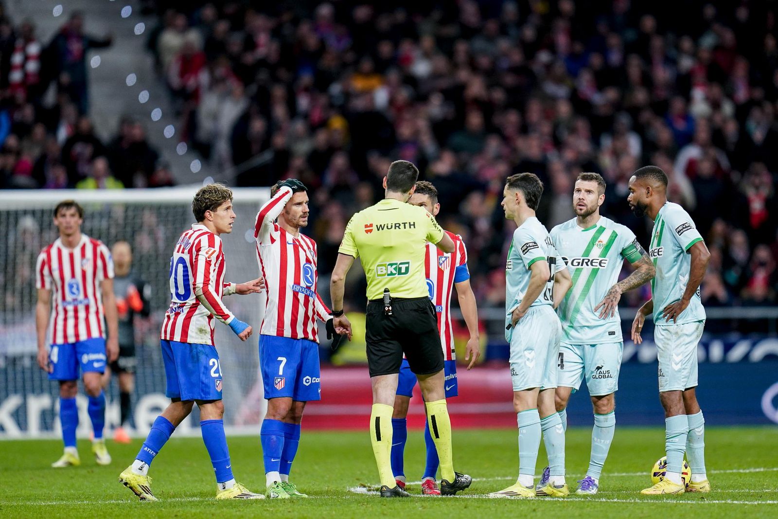 Las fotos del gran triunfo del Betis ante el Atlético
