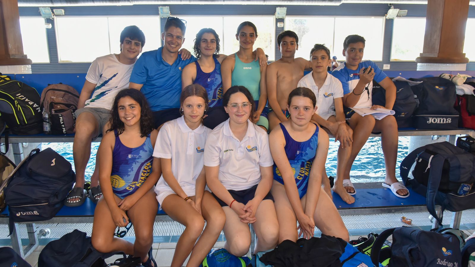 Las fotos de la primera jornada del IV Trofeo Natación ‘Villa de Los Barrios’