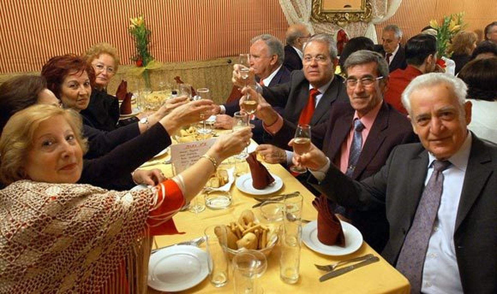 Conjurados contra el anuncio de agua