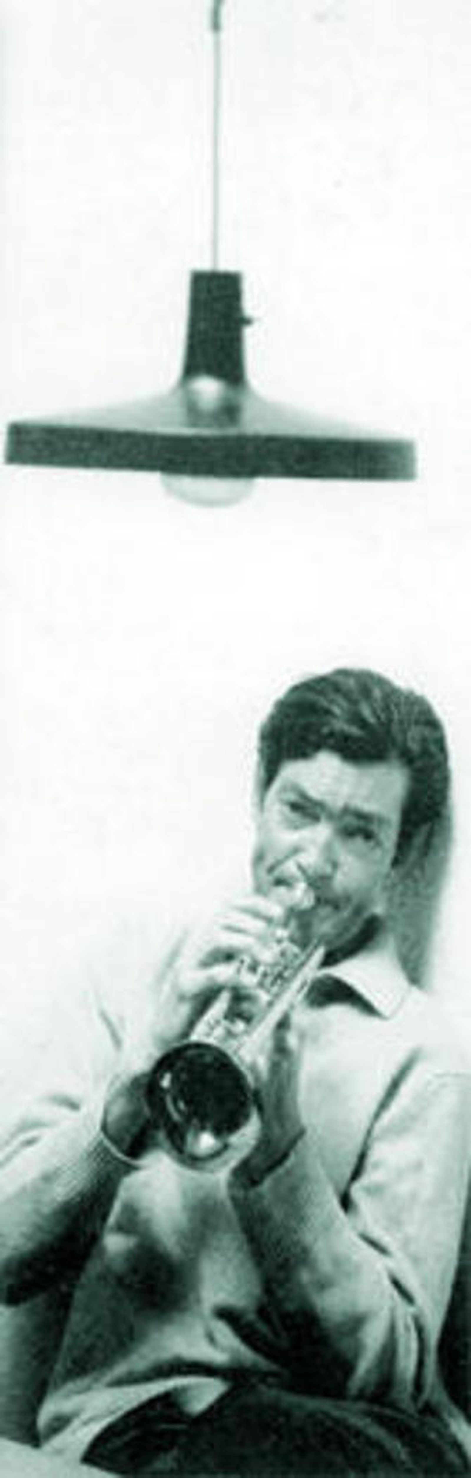 El escritor era un gran aficionado al jazz.