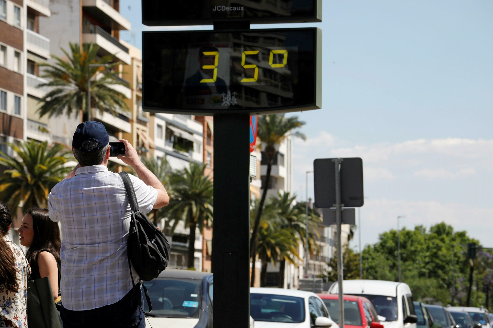 Un termómetro marca 35 grados en Córdoba el pasado mes de mayo.