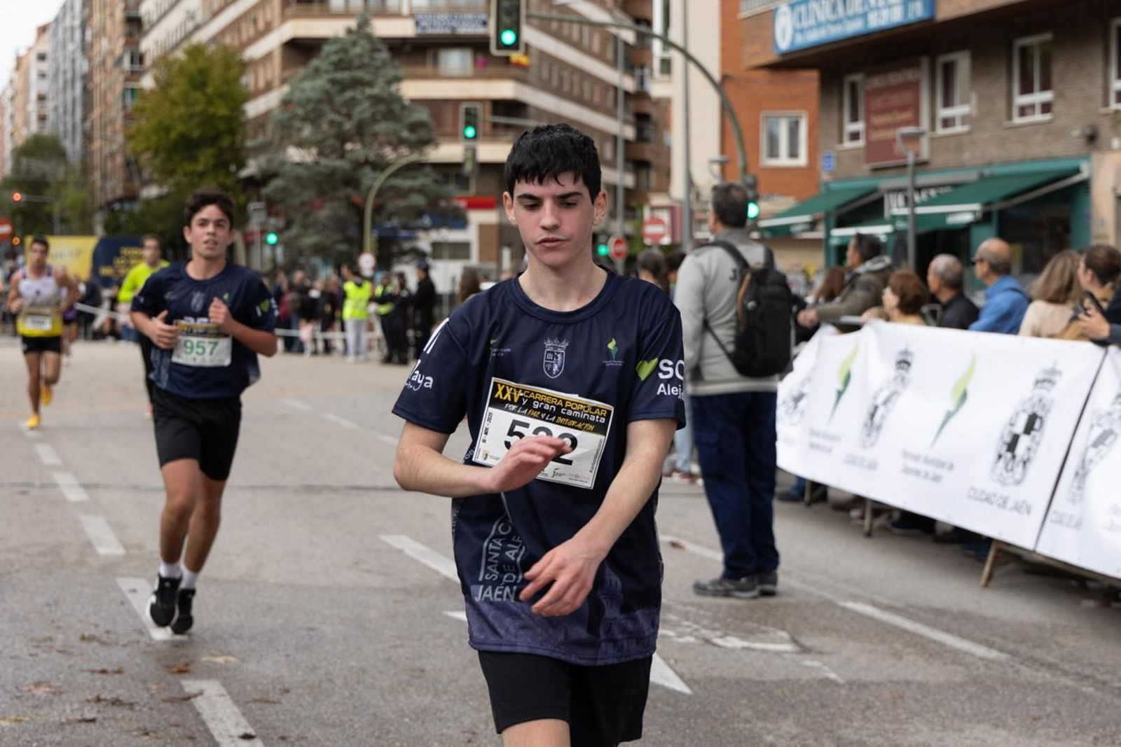 Atletismo por la paz y la integración en la XXV Carrera y Caminata del IES Santa Catalina de Alejandría (I)