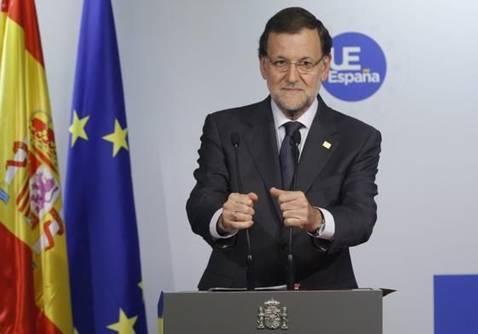 Rajoy asegura que el Gobierno ayuda a la Justicia para "castigar a los culpables y reconocer a los inocentes"