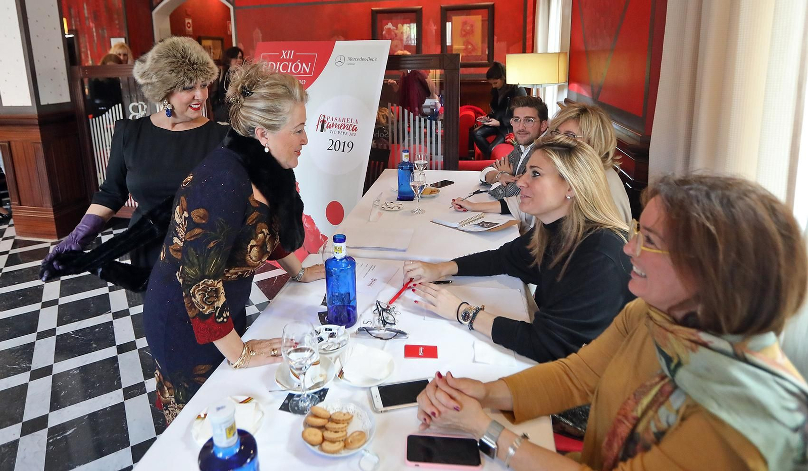 Imágenes del Casting para la Pasarela Flamenca  'Mujeres con Solera'