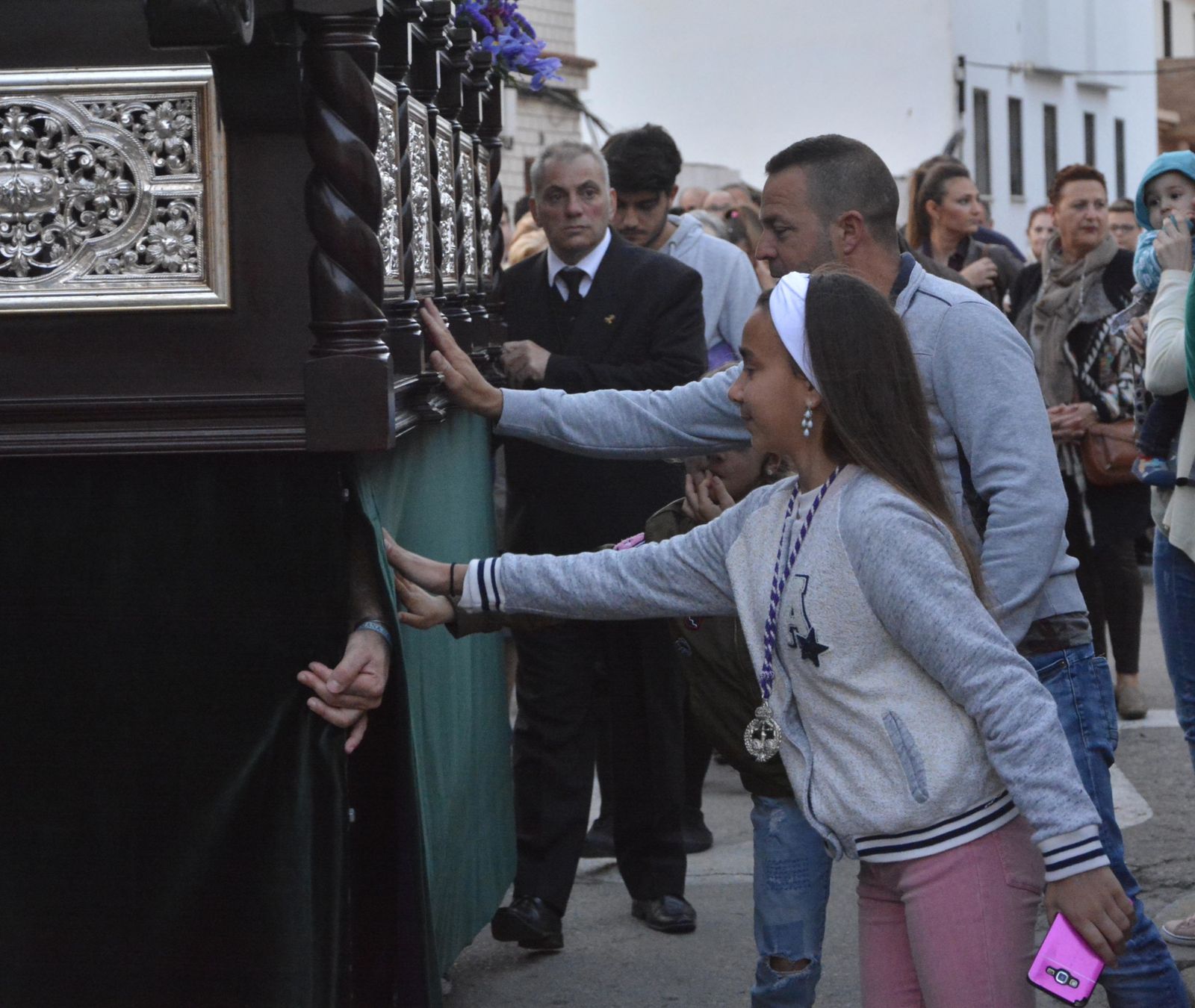 Imágenes del Lunes Santo en la comarca