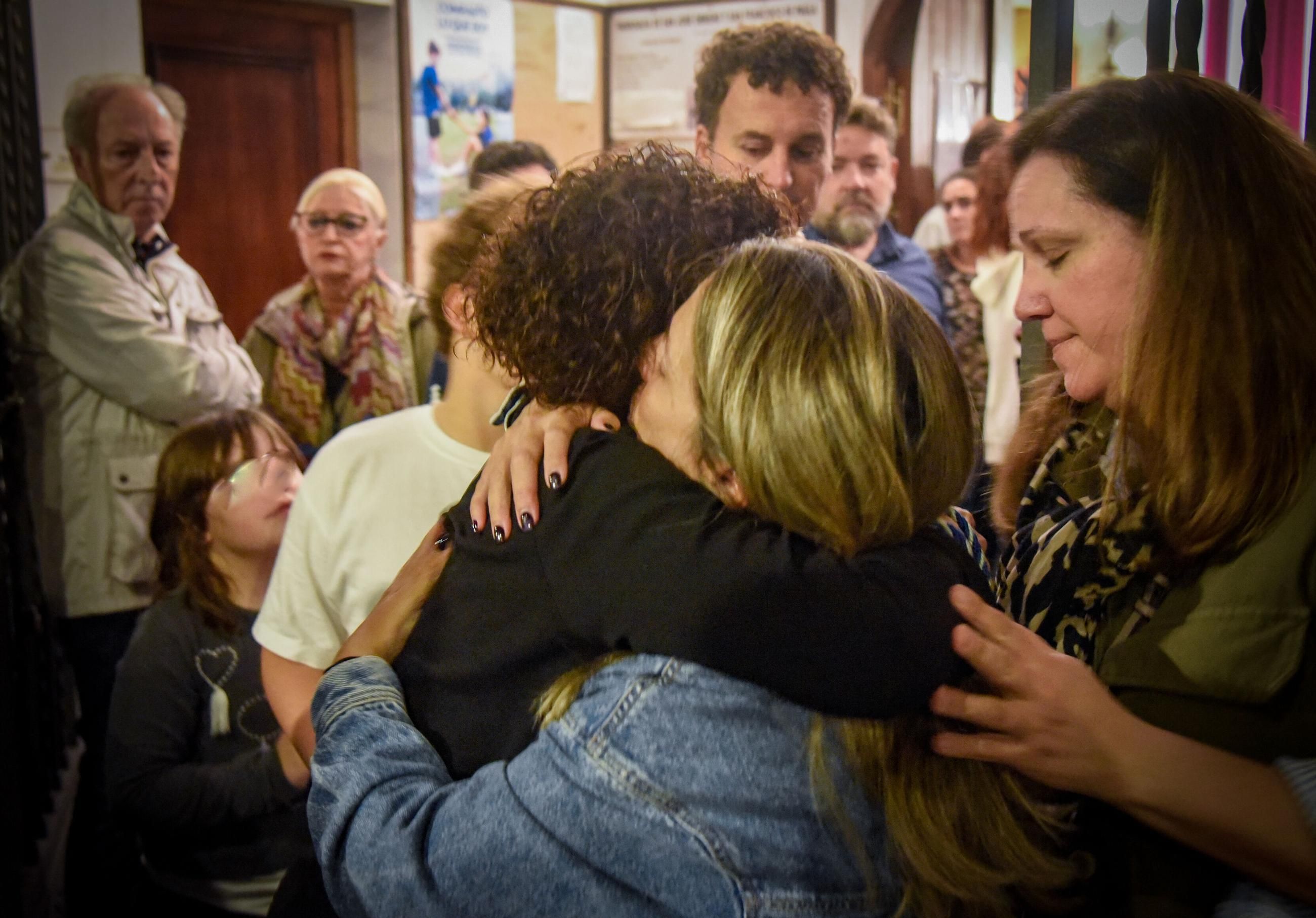 Misa por Sandra Peña en el Cerro del Águila al mes de su muerte