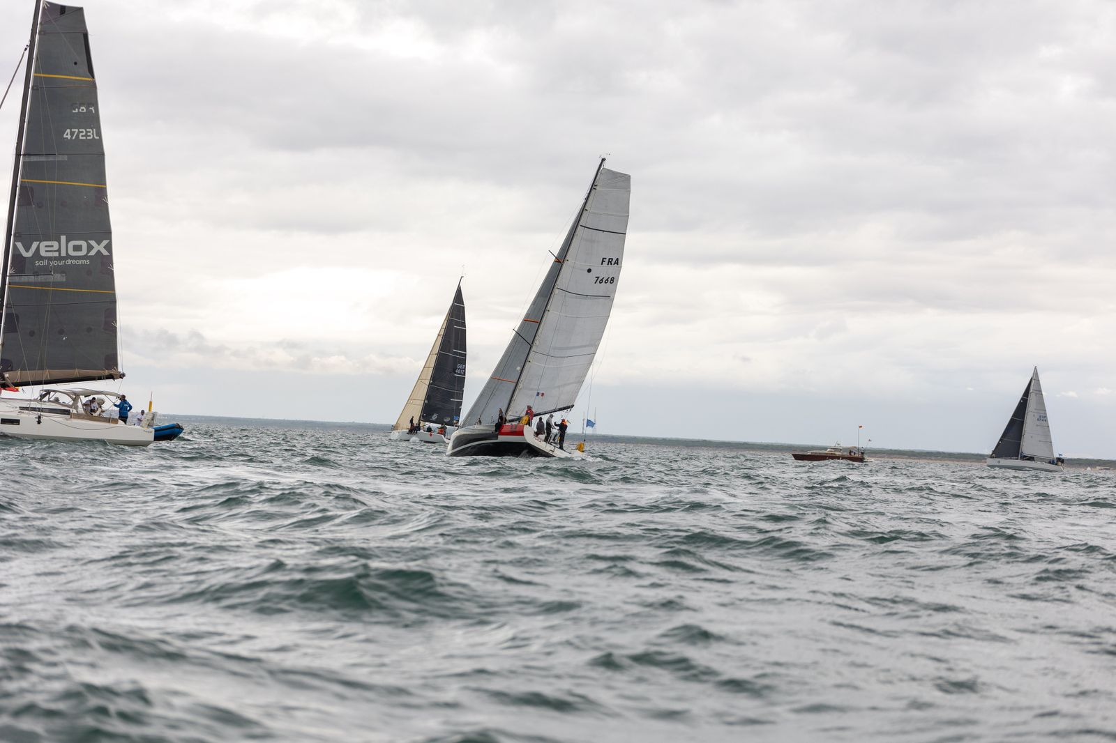 Imágenes de la partida de la Regata Oceánica Huelva-La Gomera