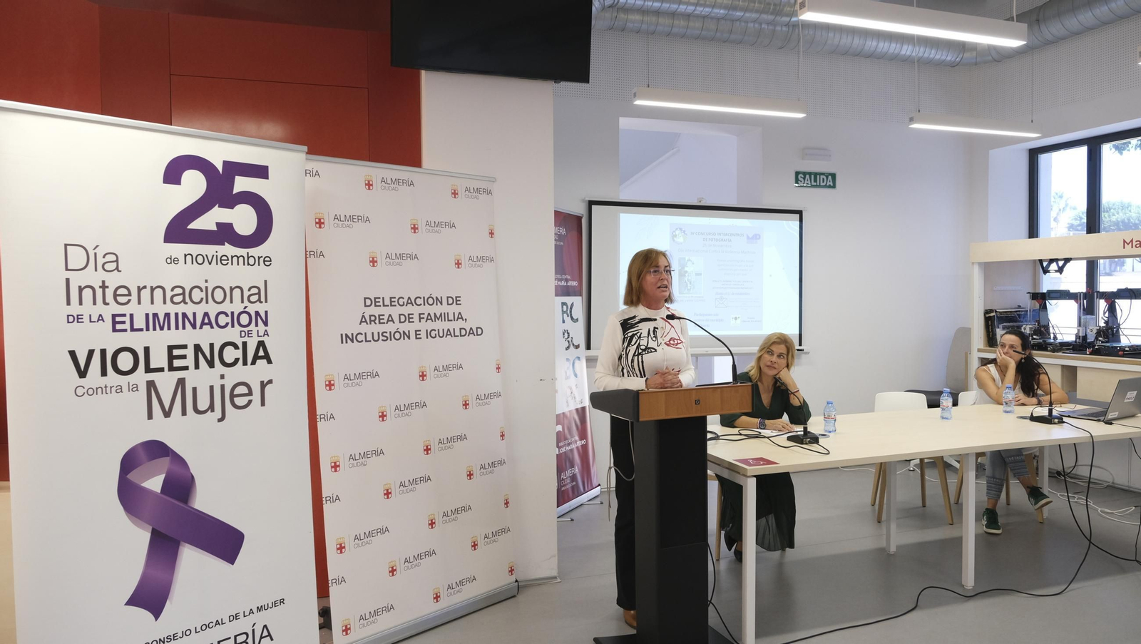 Búscate en la entrega de premios de fotografía escolar contra la violencia machista