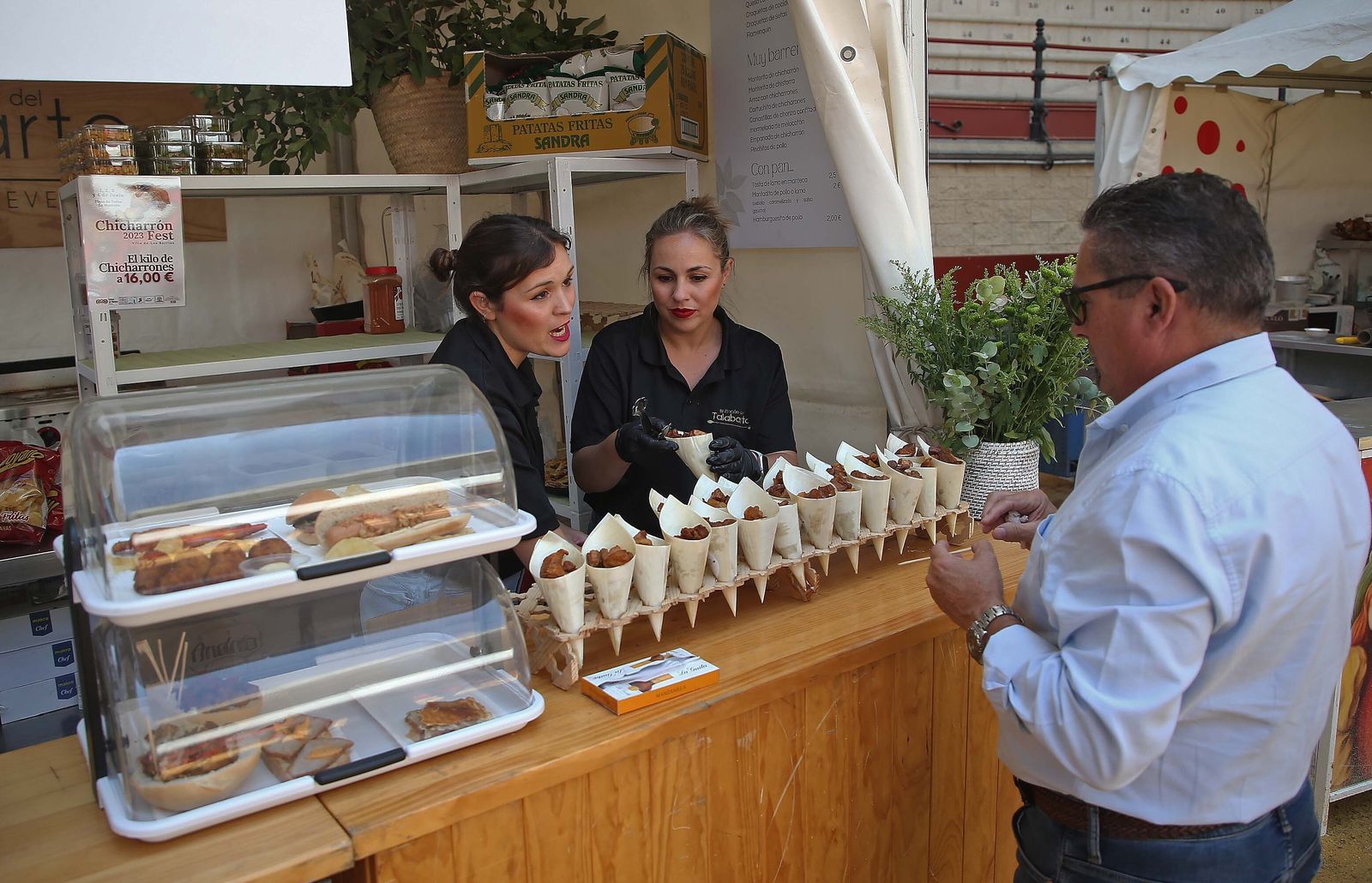 Fotos del V Chicharrón Fest en Los Barrios