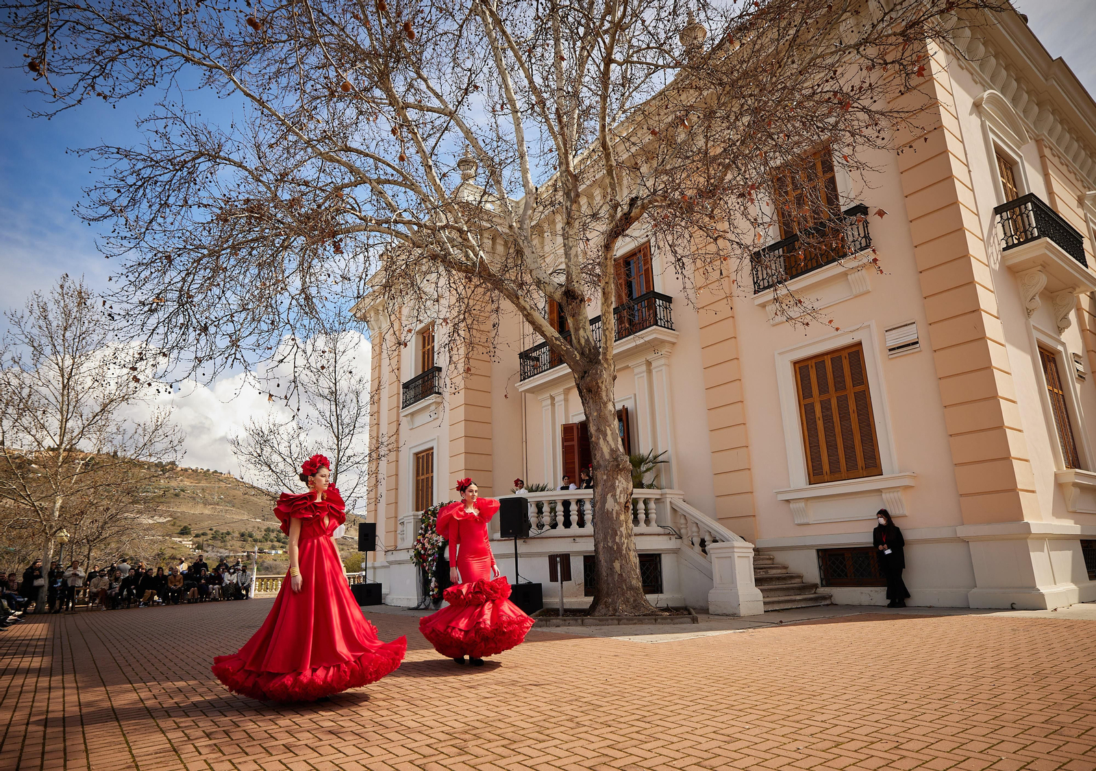 El certamen de jóvenes diseñadores de la Pasarela Granada Flamenca, en imágenes