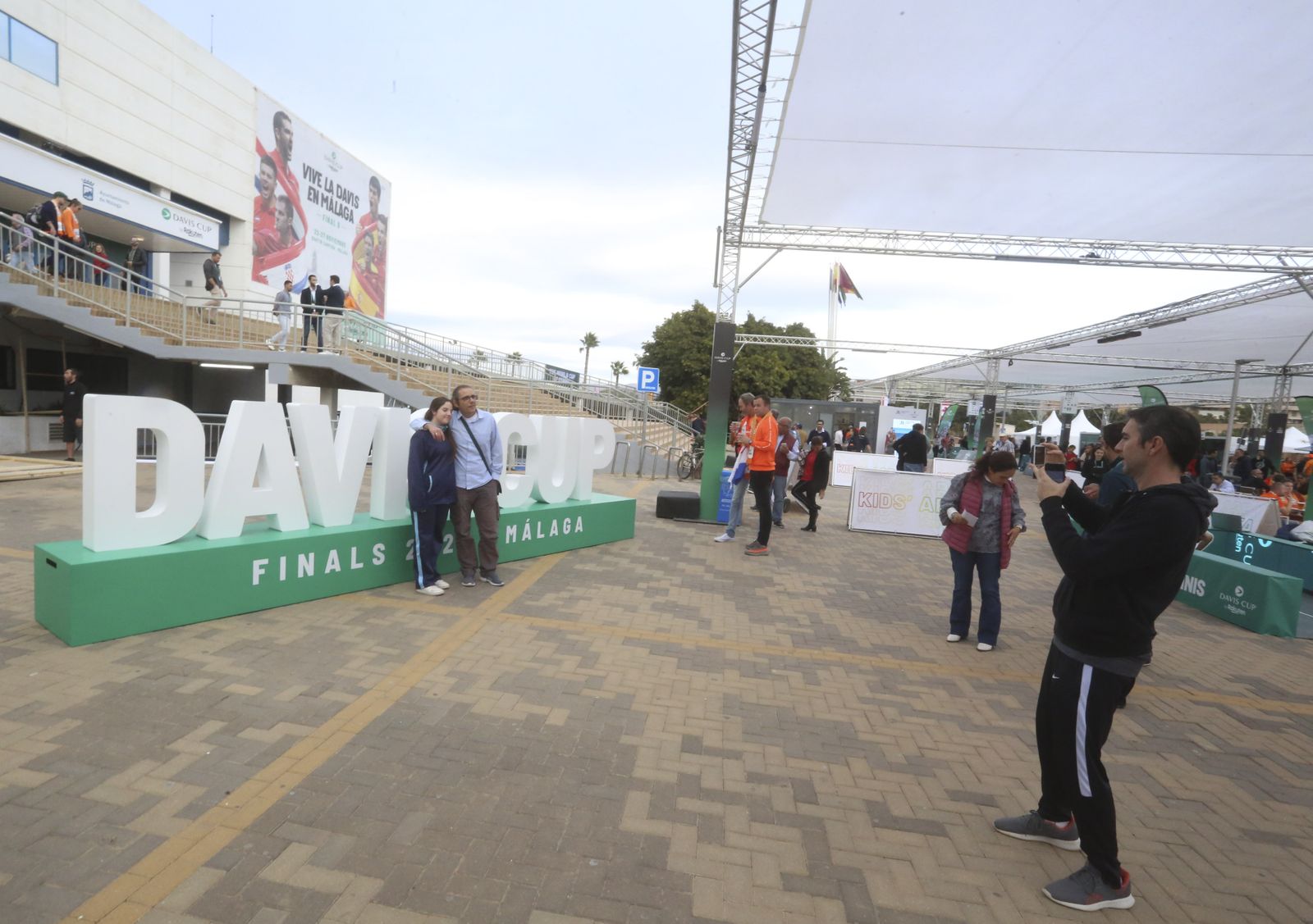 Jordan Thompson-Tallon Grekspoor, en imágenes