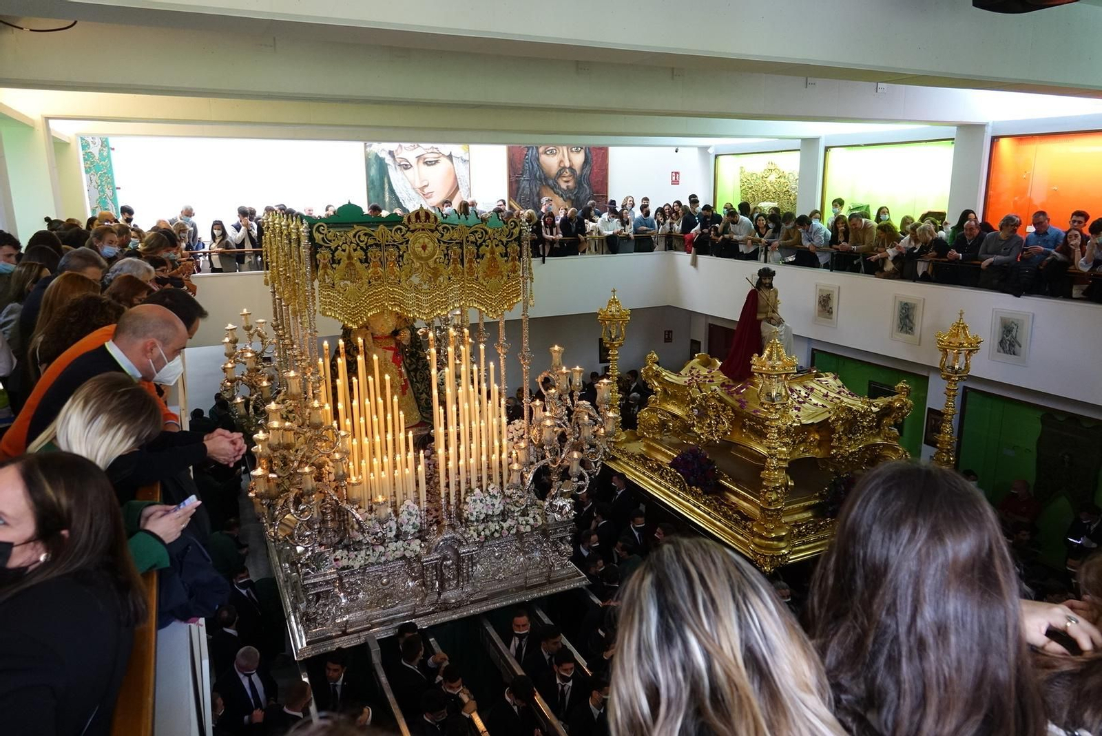 Las fotos de Estudiantes, en el Lunes Santo de Málaga
