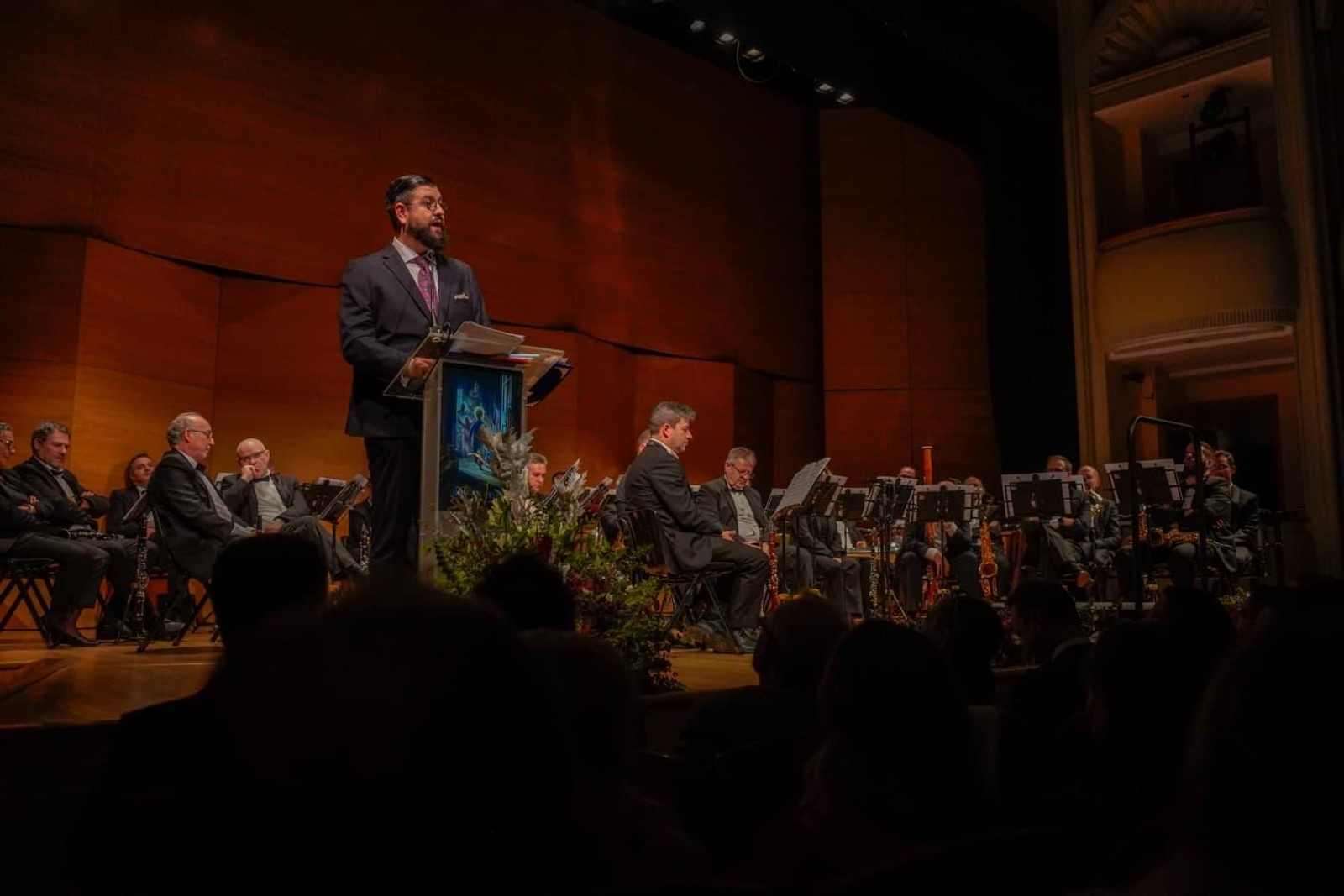 Manu Sánchez pronunció el pregón de la Cabalgata de Reyes Magos de Sevilla 2026
