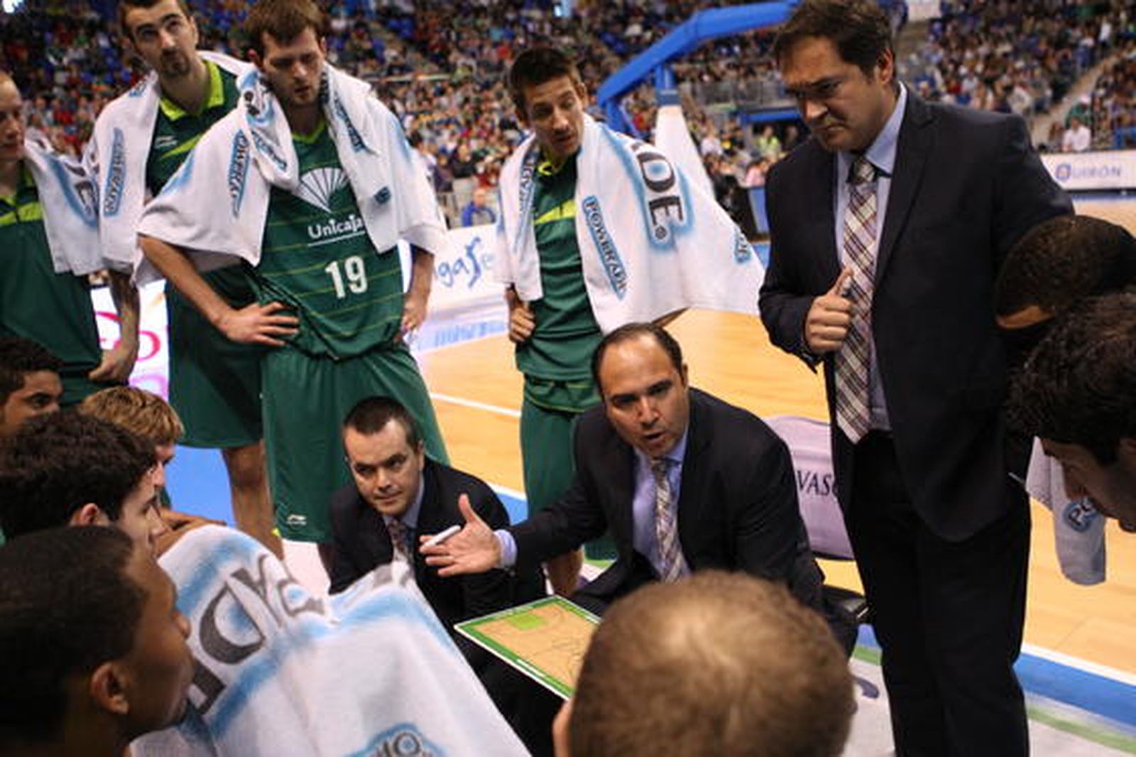 El Estudiantes precipita el desastre en el Martín Carpena (67-74)

Foto: ACB Photo