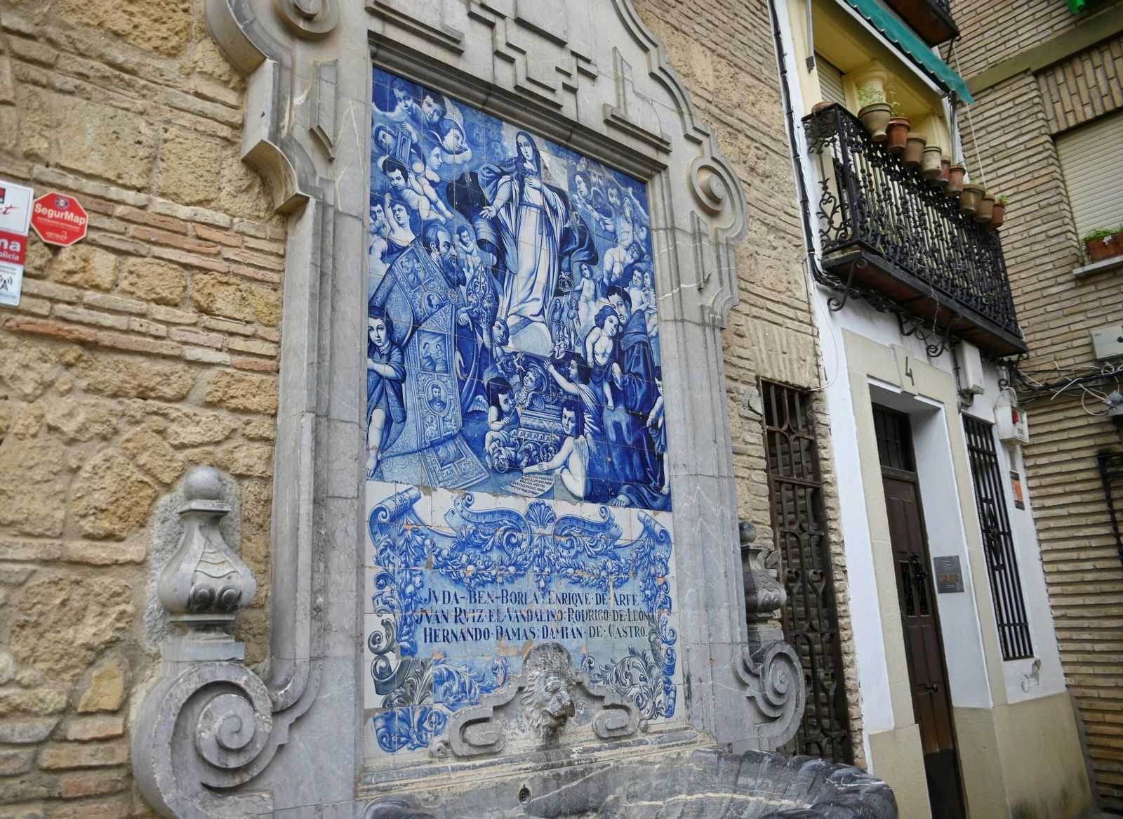 Un paseo en fotografías por la inconfundible iglesia de San Francisco de Córdoba