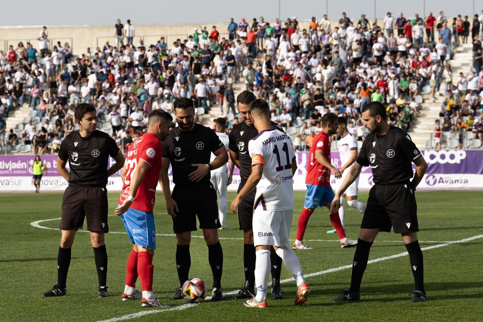 Real Jaén y UD Torre del Mar se reencuentran tras su duelo en el play off del año pasado. Real Jaén y UD Torre del Mar se reencuentran tras su duelo en el play off del año pasado.