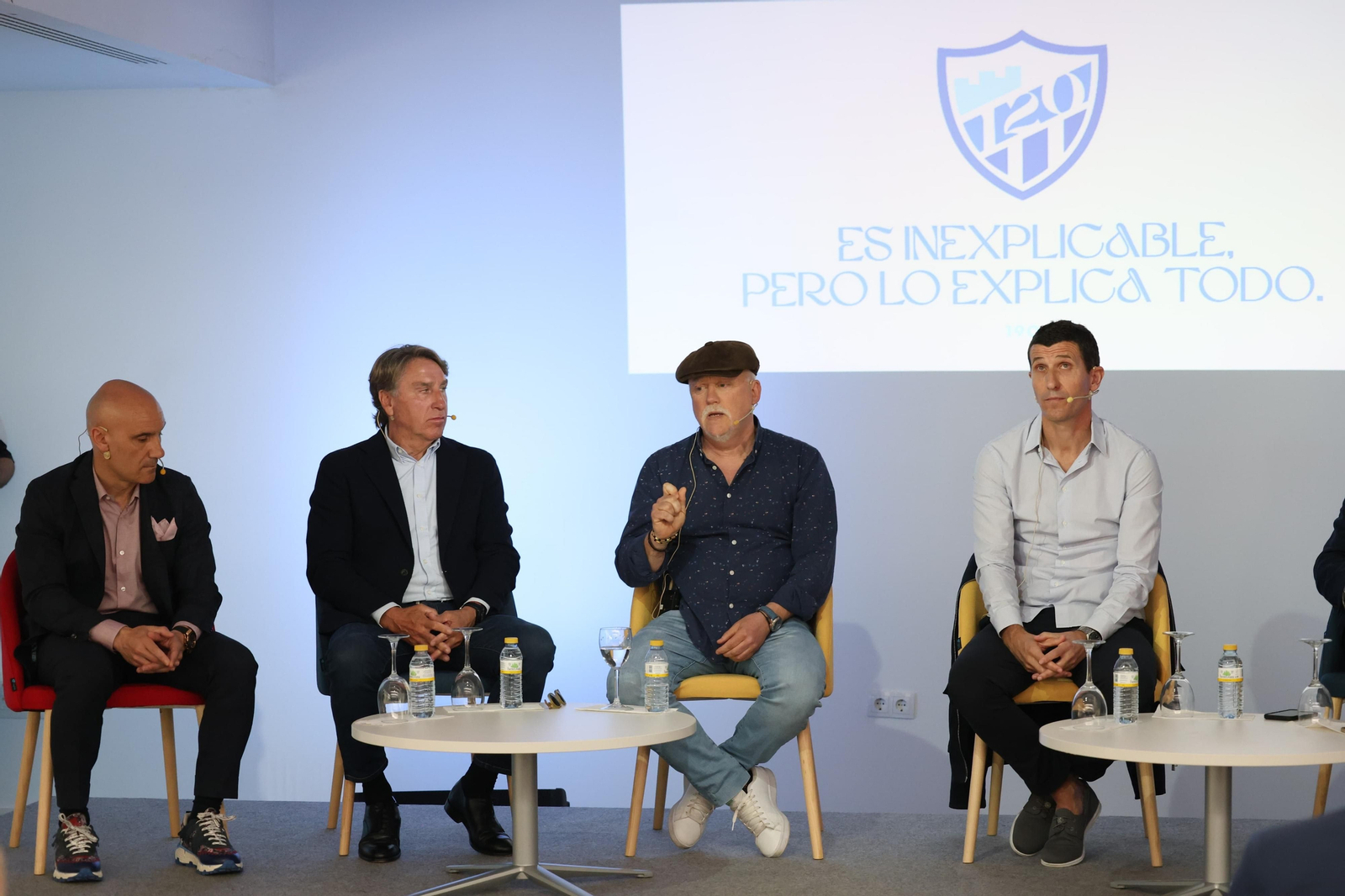 Las fotos de la gran reunión del 120 aniversario del fútbol en Málaga Las fotos de la gran reunión del 120 aniversario del fútbol en Málaga