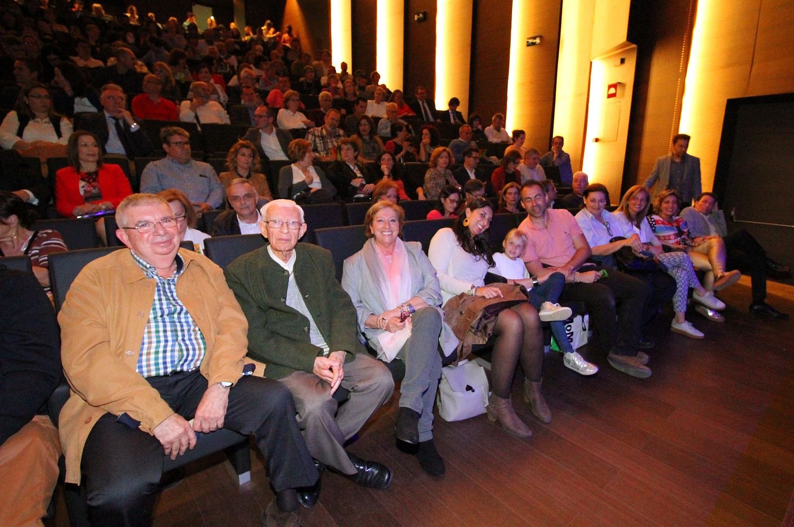 La actuación de Rocío Márquez en el nuevo Auditorio de la Universidad de Huelva, en imágenes