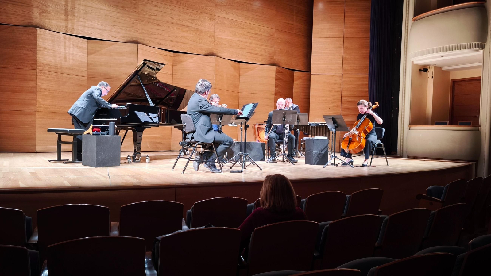 Taller Sonoro en el Espacio Turina Taller Sonoro en el Espacio Turina