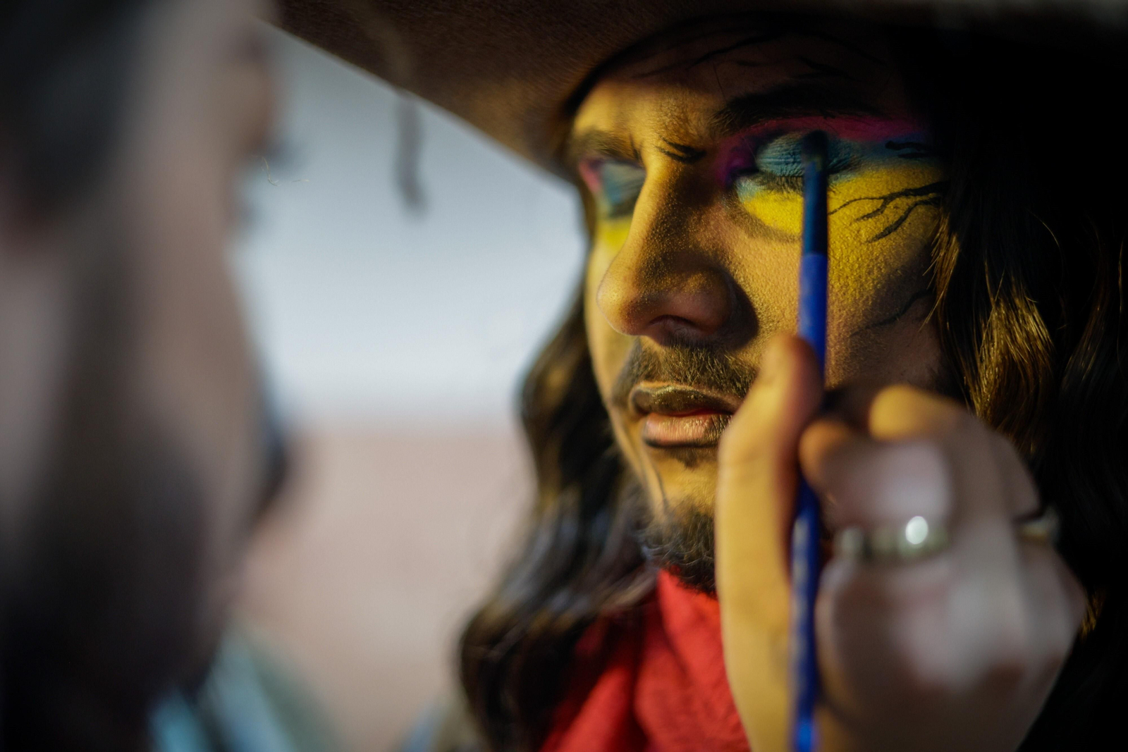 El ambiente en los camerinos del teatro.