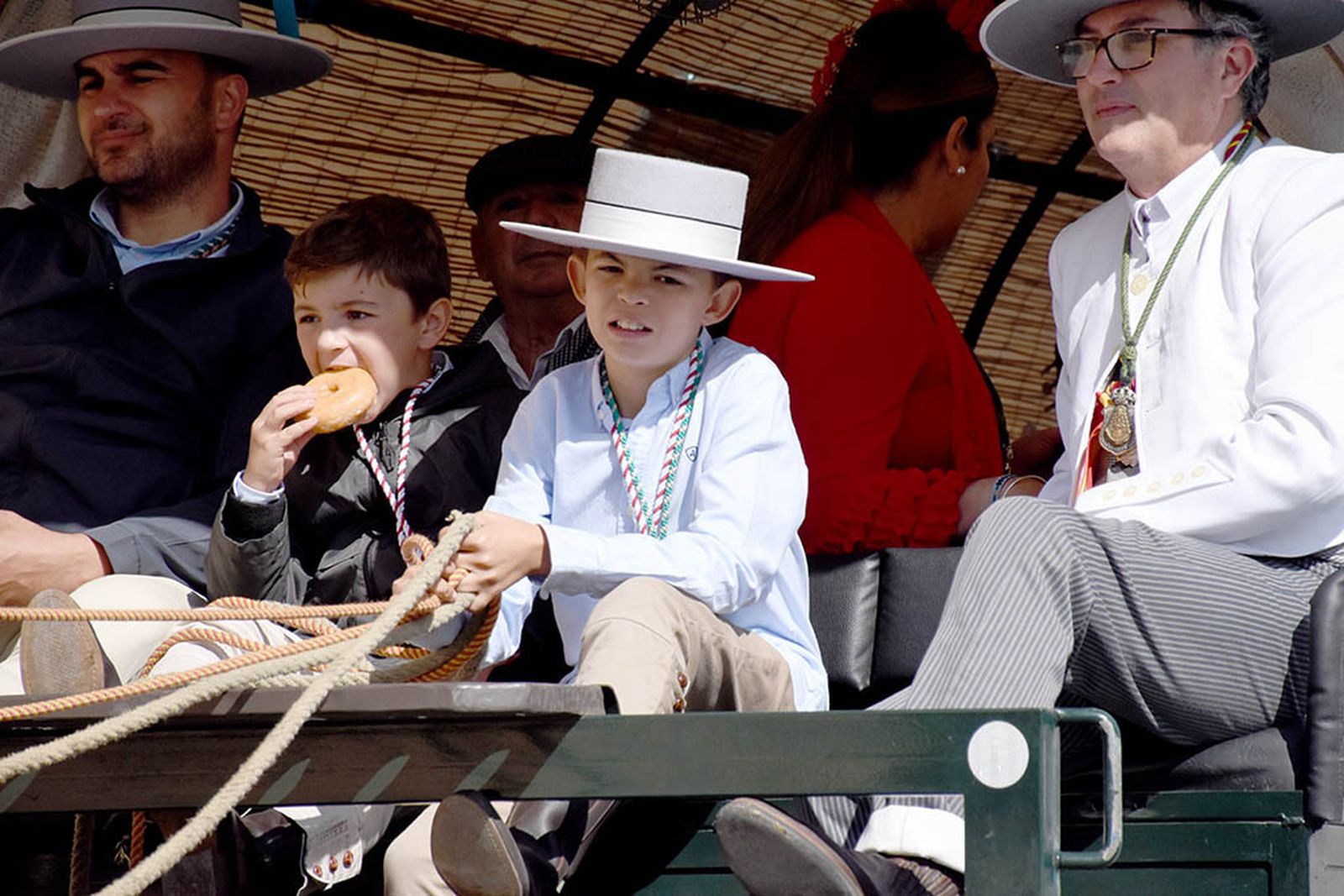 Imágenes de los carros de la Hermandad del Rocío de Huelva