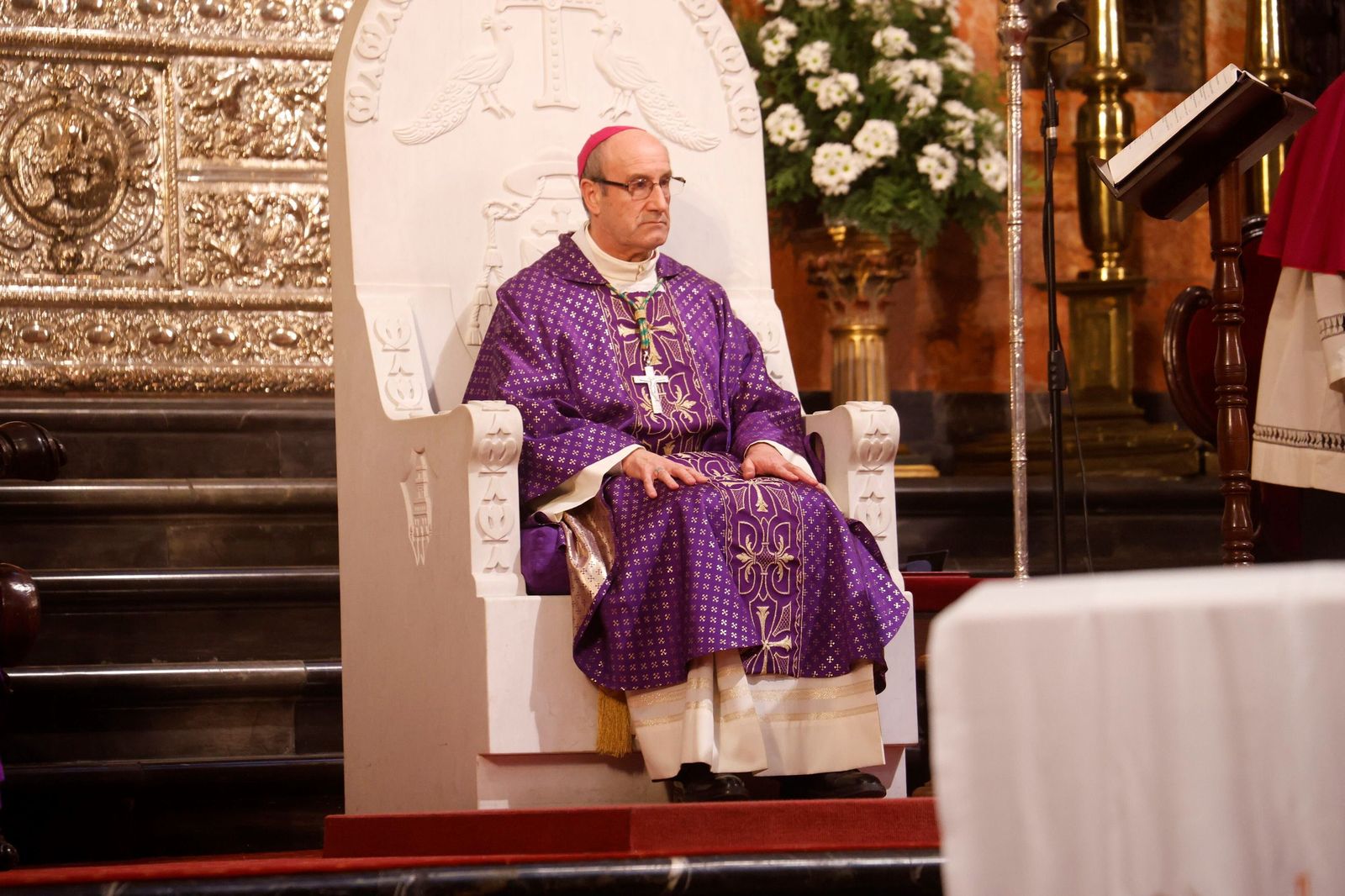 Las imágenes del funeral en Córdoba por las víctimas de la tragedia de Adamuz