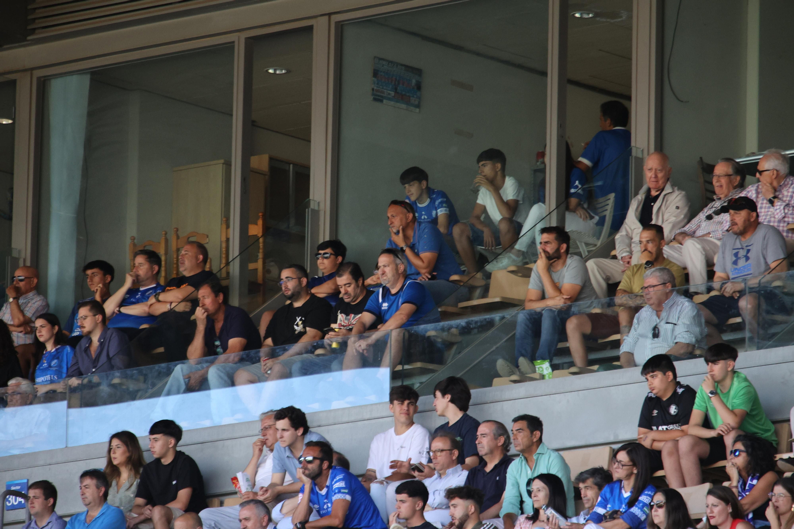 Búscate en el partido entre el Xerez DFC y Ceuta B en Chapín