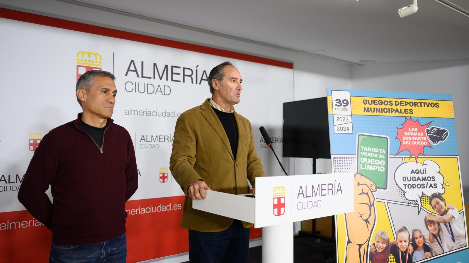 El concejal de Deportes durante su intervención.