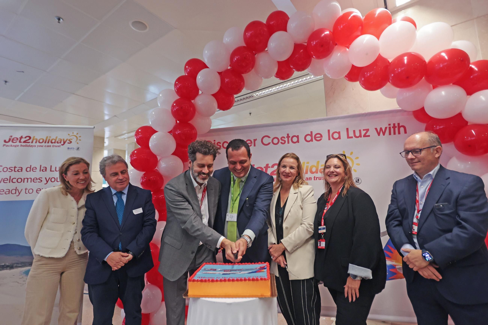La llegada del primer vuelo de Jet2 al aeropuerto de Jerez en imágenes