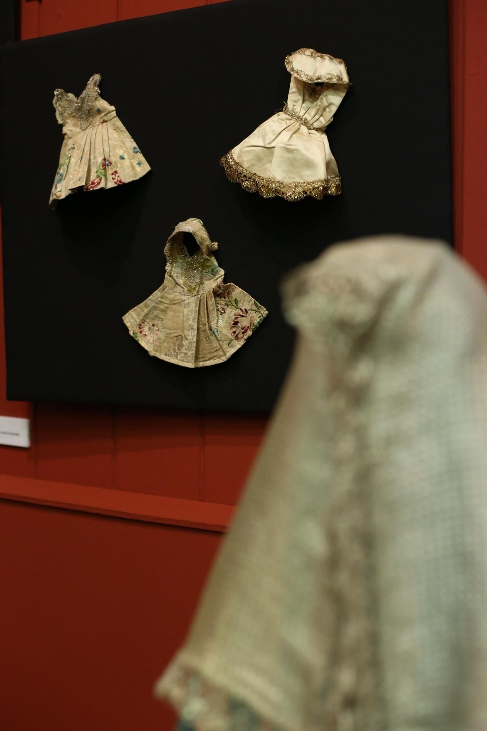 Las imágenes de la exposición de la Hermandad de Valme