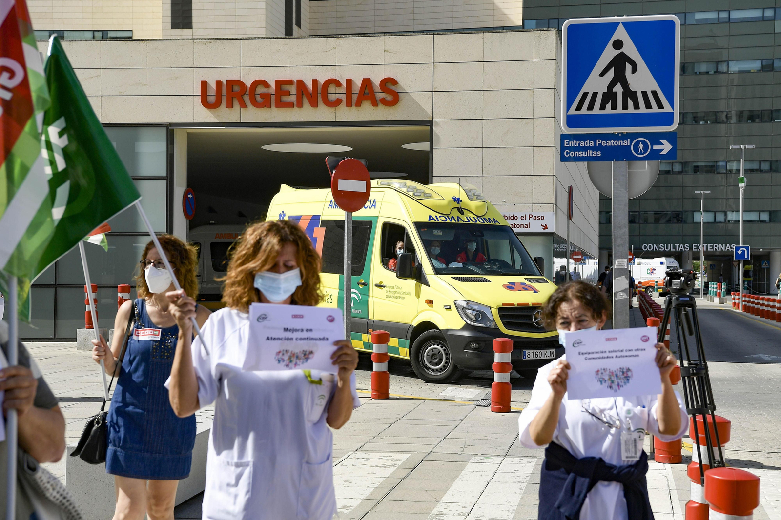 Protestas en Granada de los trabajadores de la sanidad pública