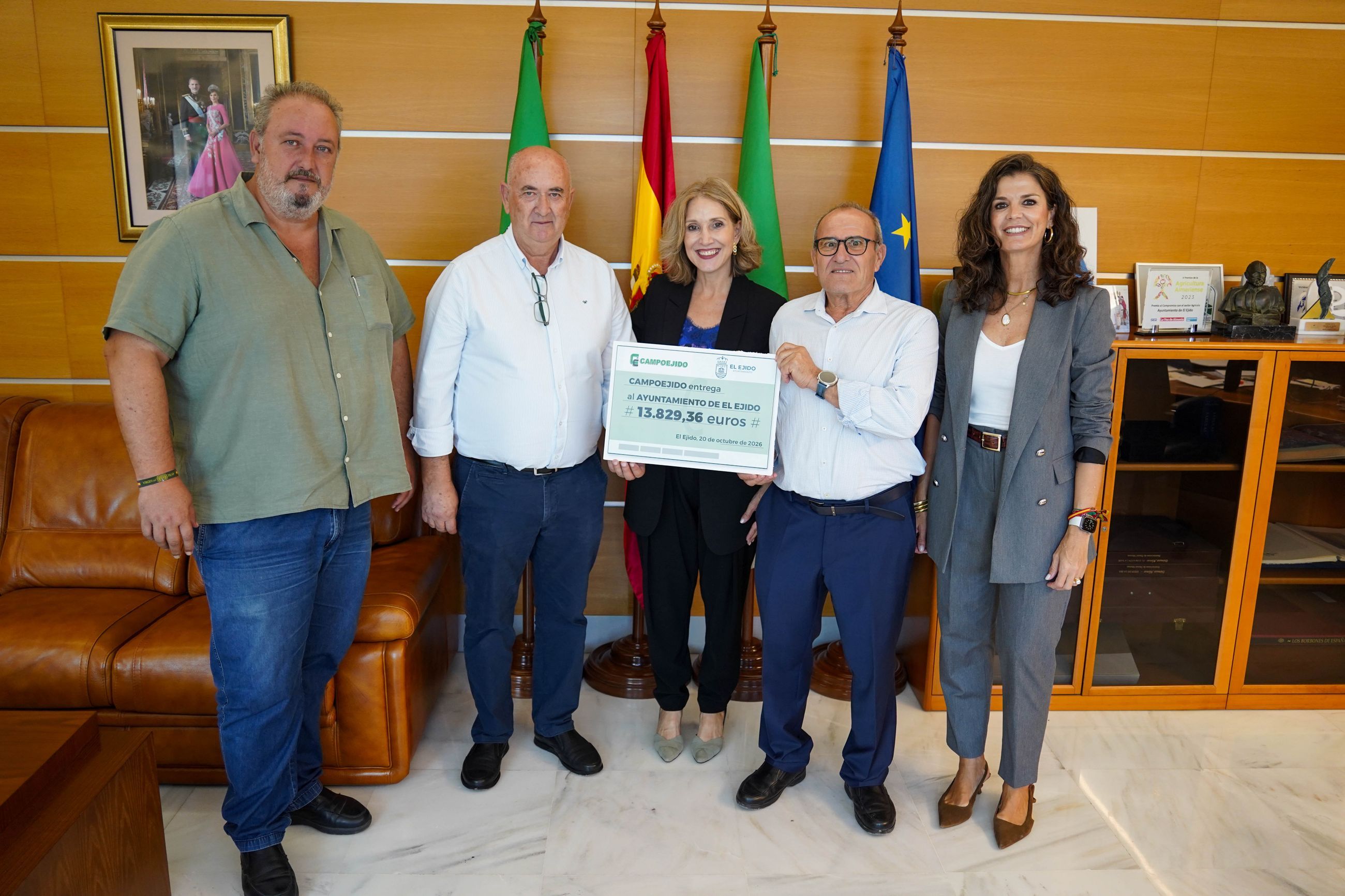 Campoejido dona 13.829 euros a El Ejido para reforzar las políticas de igualdad de género