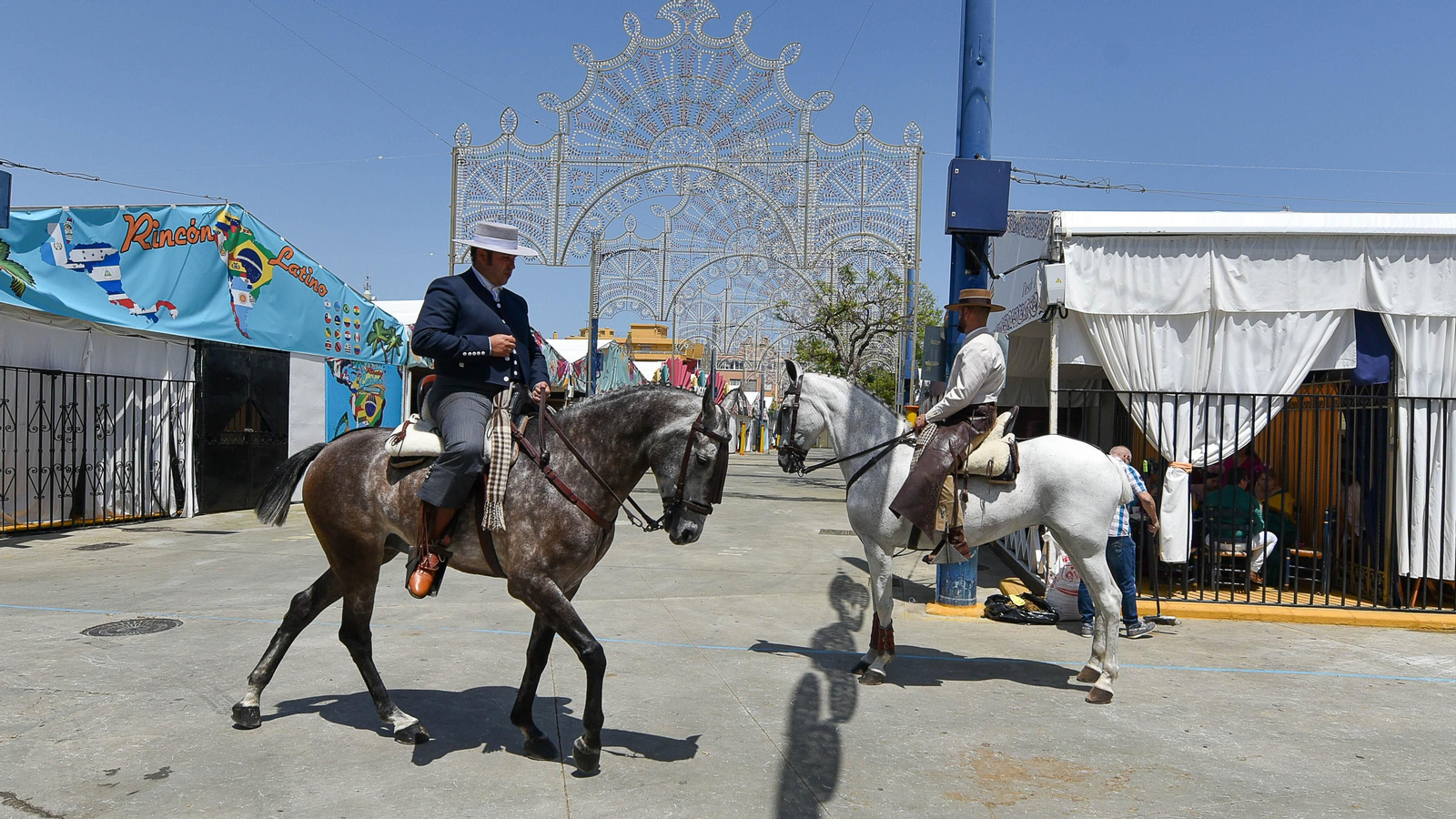 Fotos del ambiente en el sábado de la Feria Real de Algeciras