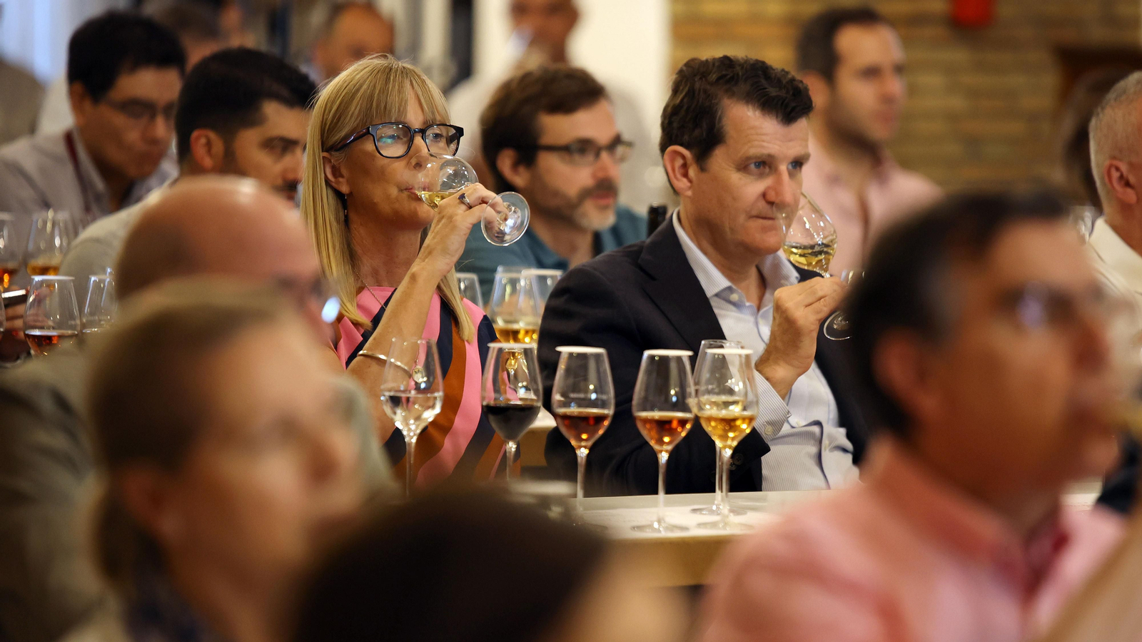 Cata taller de vinos de Jerez en el Consejo Regulador Cata taller de vinos de Jerez en el Consejo Regulador