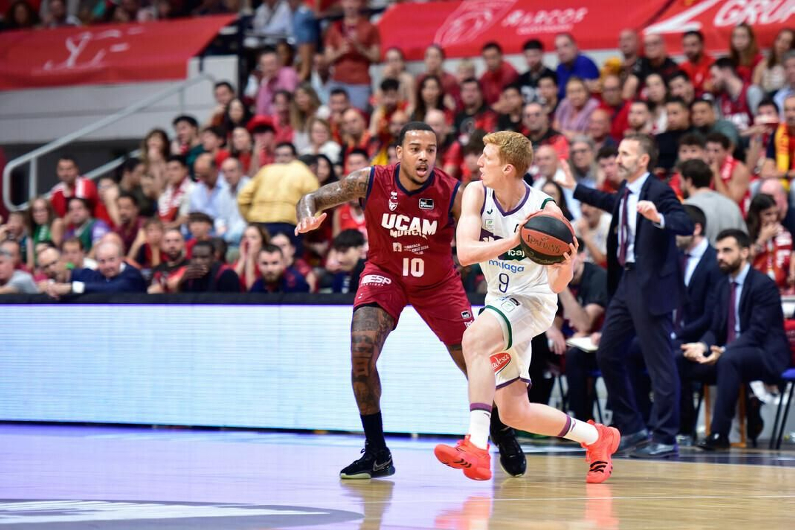 Las fotos del UCAM Murcia - Unicaja, 3º partido de semifinales de la ACB