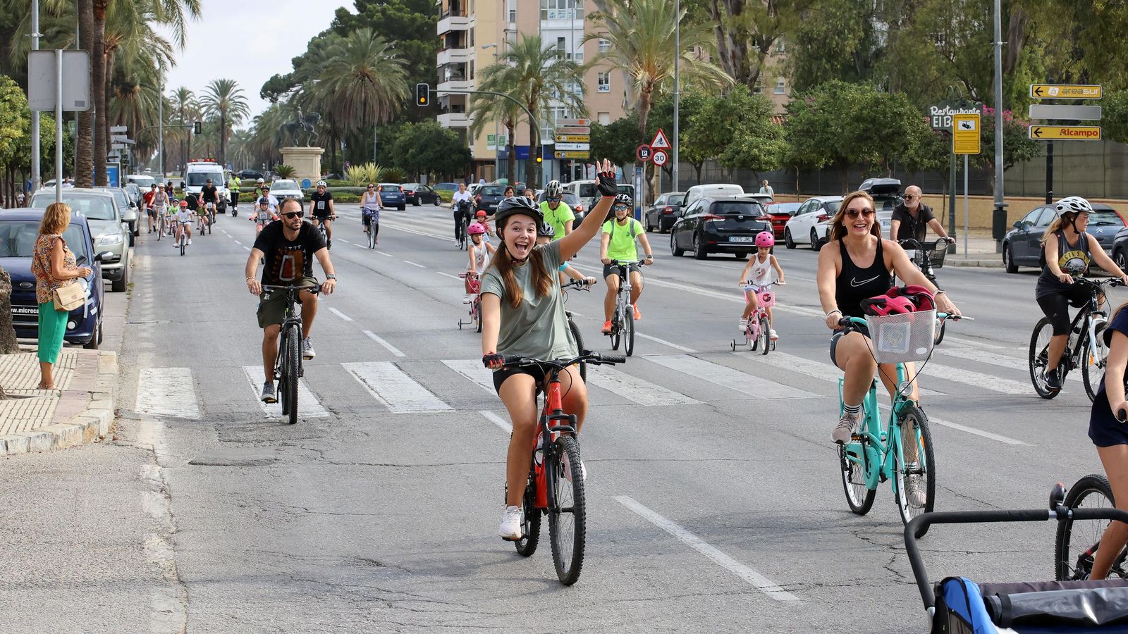 Búscate en el Día de la Bici Amistad por Jerez