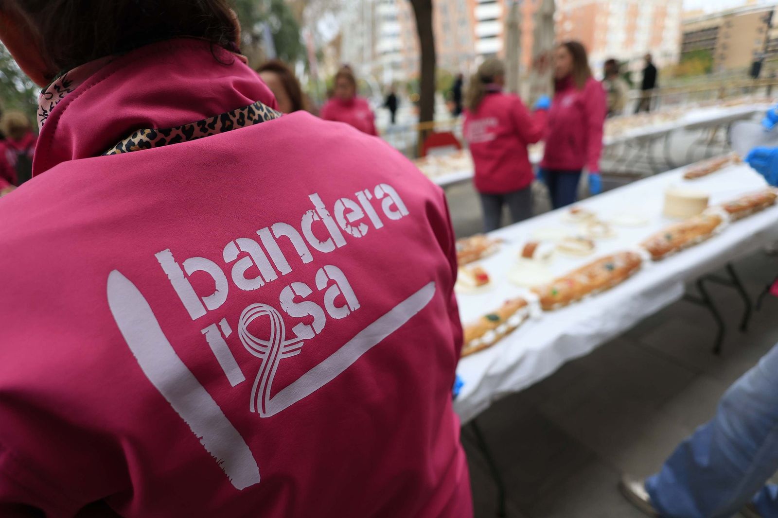 Las fotos del roscón de Reyes solidario en Algeciras