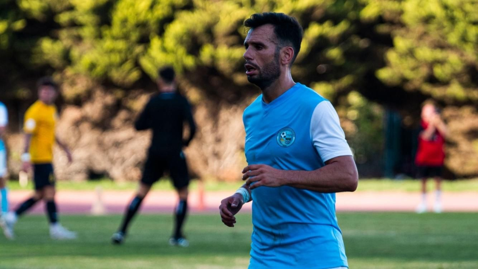 Álex Chico, el primer baluarte ofensivo de los ejidenses.