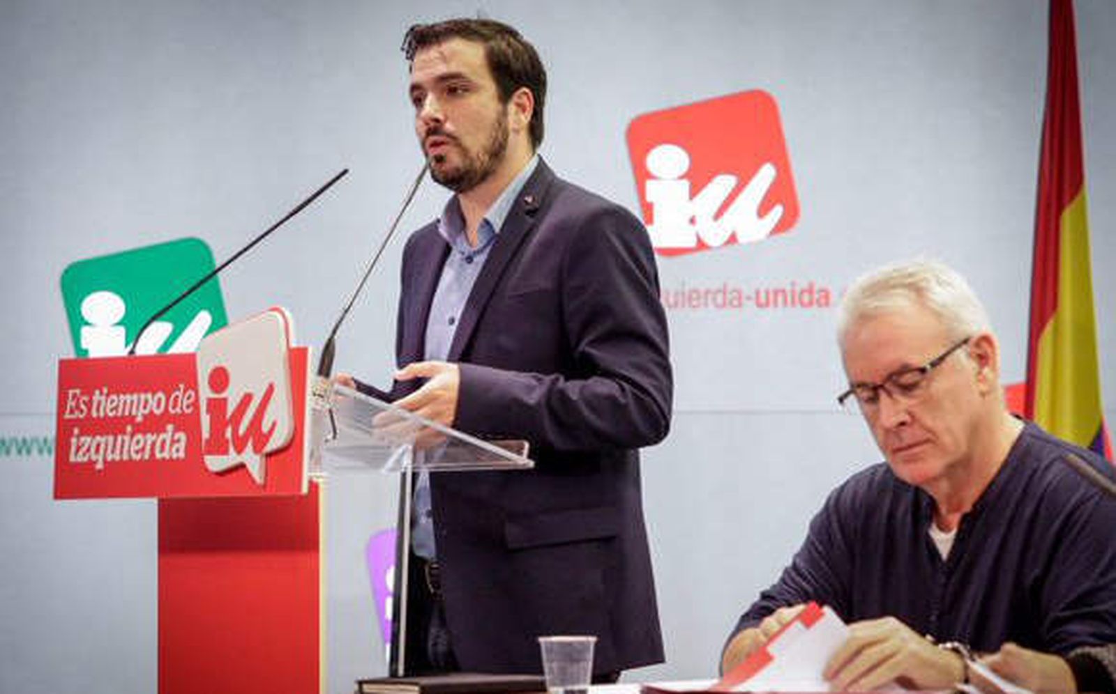 IU apuesta por un gobierno de izquierdas y avisa de que un adelanto electoral beneficiaría al PP